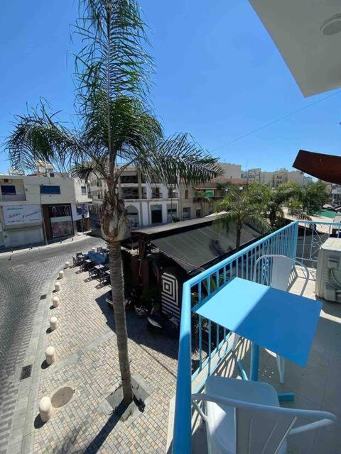 2 Bedroom Apt In Ermou 4 Minute Walk Beach Larnaca Zewnętrze zdjęcie