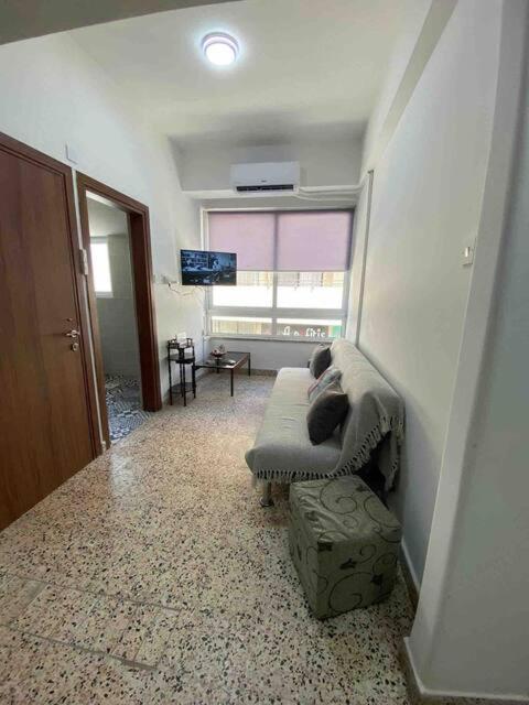 2 Bedroom Apt In Ermou 4 Minute Walk Beach Larnaca Zewnętrze zdjęcie
